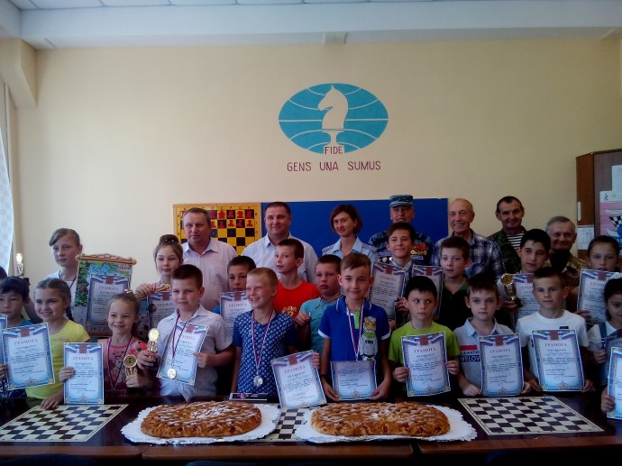 В Судаке состоялся шахматный турнир, посвященный 300-летию российской полиции