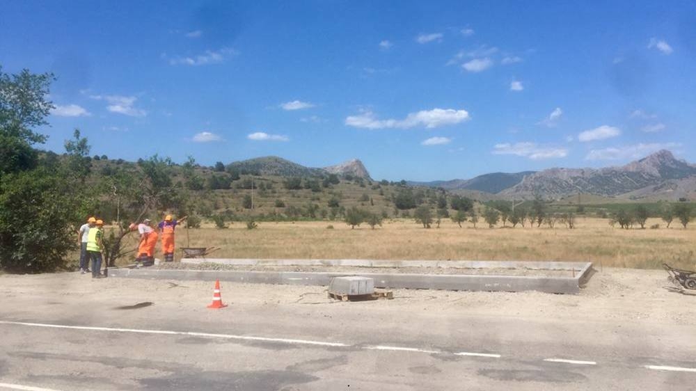 На дороге Алушта-Феодосия-Судак устанавливают новые остановки