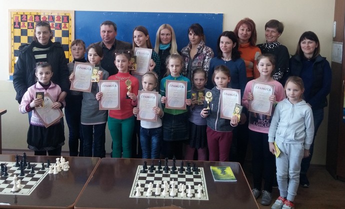 В Судаке состоялся шахматный турнир среди девочек, посвященный 8 марта