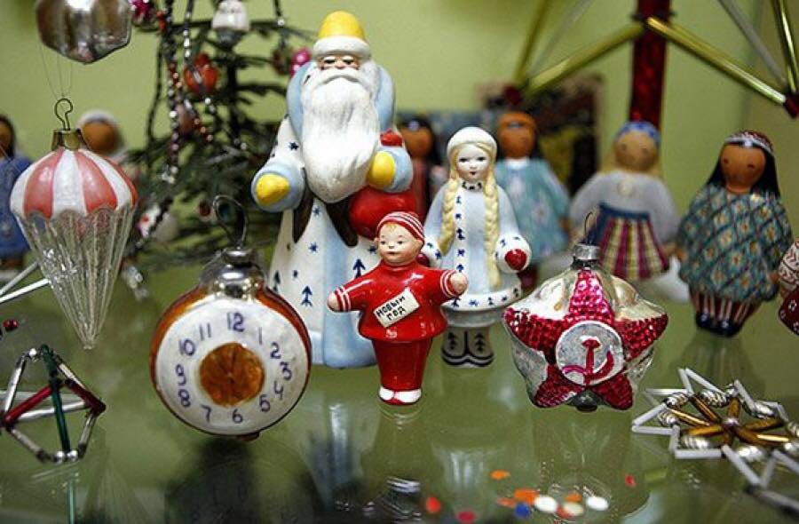 Судакчан приглашают поделиться новогодними игрушками 40-90-х годов для ретро-выставки