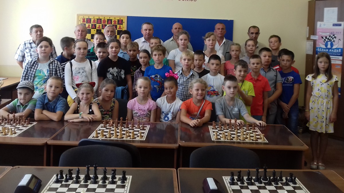 В День города в Судаке прошел турнир по шахматам на кубок главы администрации