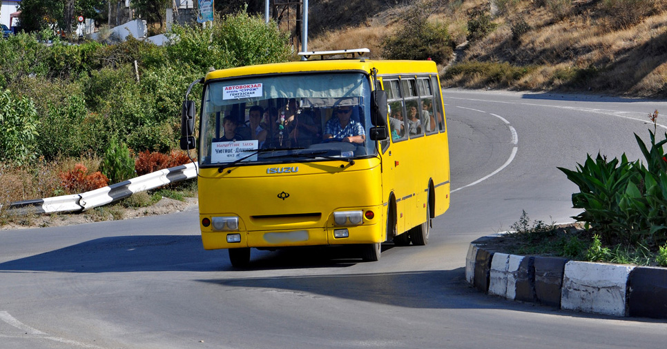 Госкомцен сообщил, сколько будет стоит проезд в автобусе по Судаку с 1 апреля