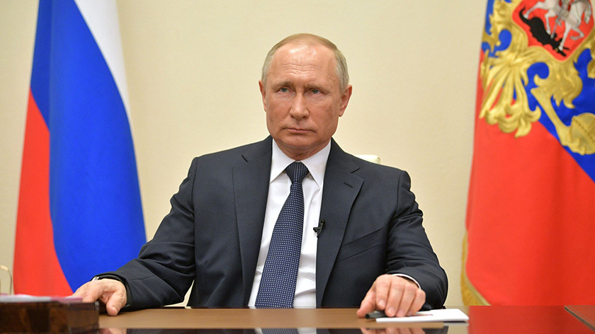 Путин объявил три майских дня между праздниками нерабочими