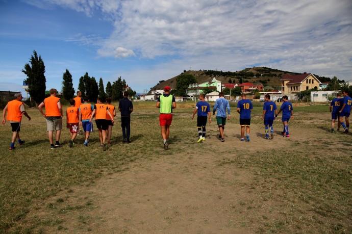 В Морском состоялся футбольный турнир, посвященный Дню семьи, любви и верности 12