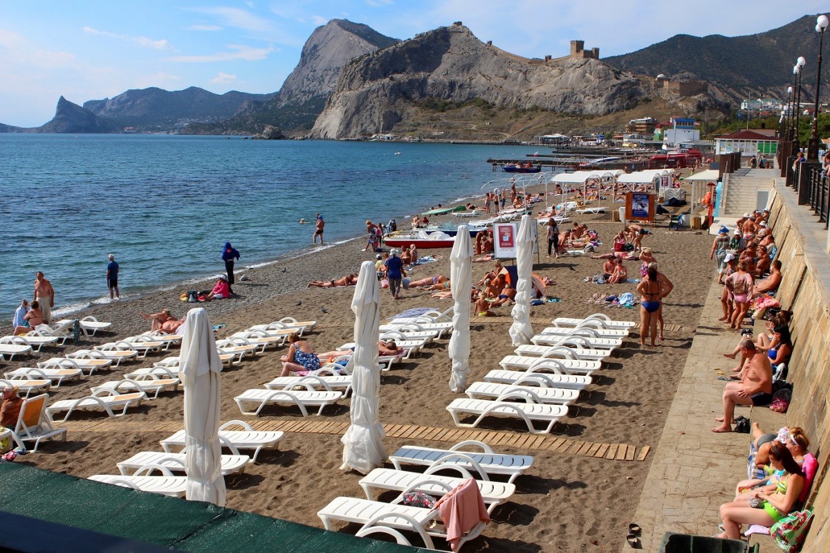 Сезону быть? С 1 июня в Крыму могут разрешить принимать туристов из других регионов России