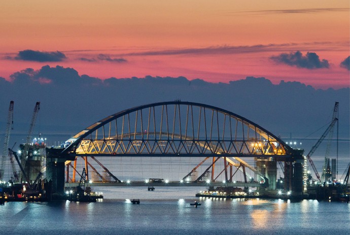 Поживем - увидим: С открытием моста крымчанам обещают снижение цен на всё