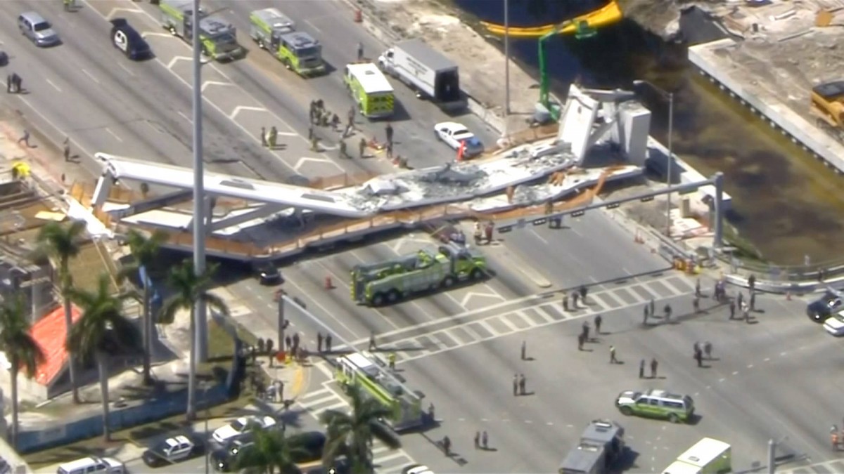 Обрушившийся недавно мост в Майами