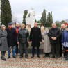 В Судаке в День защитника Отечества возложили цветы к памятнику воинам-освободителям 23