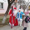 В Судаке Дед Мороз и Снегурочка поздравили детей с днем Николая Чудотворца 28