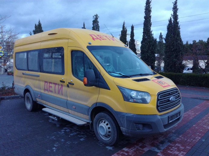 Судаку подарили новый школьный автобус
