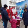 В Судаке Дед Мороз и Снегурочка поздравили детей с днем Николая Чудотворца 3