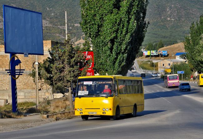 С 18 июня добавятся автобусы из Судака к морю