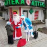 В Судаке Дед Мороз и Снегурочка поздравили детей с днем Николая Чудотворца 25