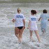 Судакчане на Крещение окунулись в море, несмотря на шторм 117
