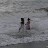 Судакчане на Крещение окунулись в море, несмотря на шторм 56